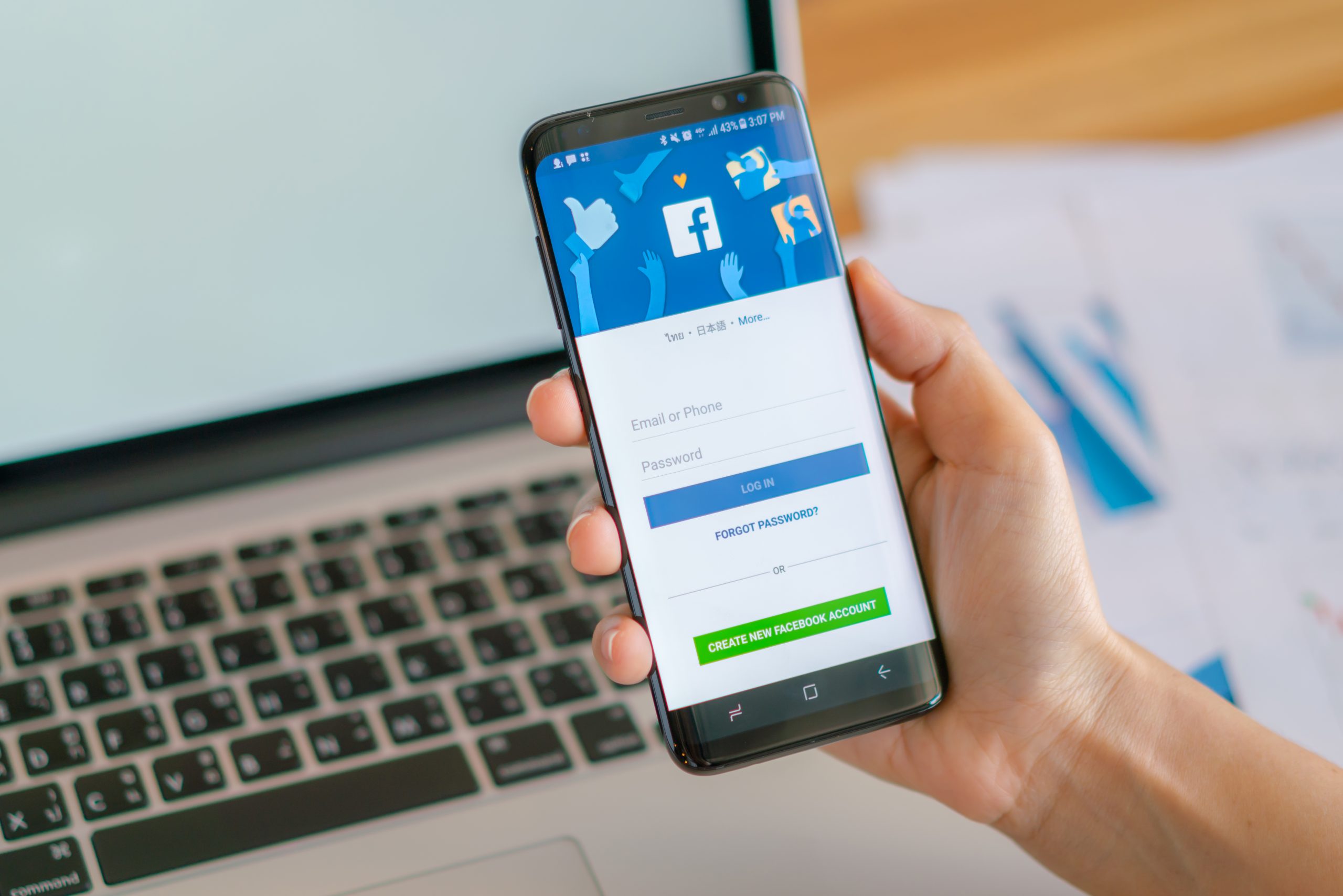 How To Create An Effective Facebook Post That Gets The Job Done