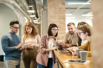 70+ Facebook Statistics for Every Marketer in 2023