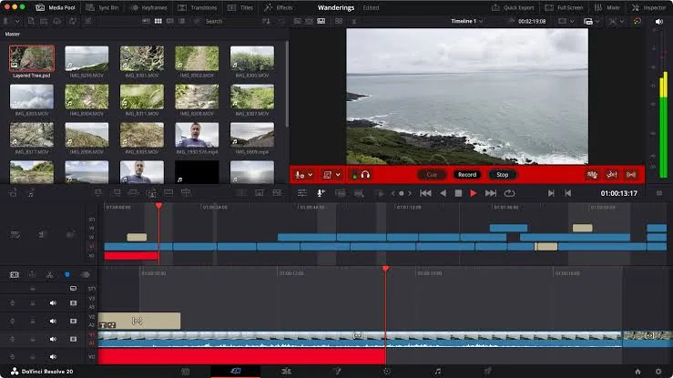 Editing 4K footage on the timeline in DaVinci Resolve Studio Editing 4K footage on the timeline in DaVinci Resolve Studio
